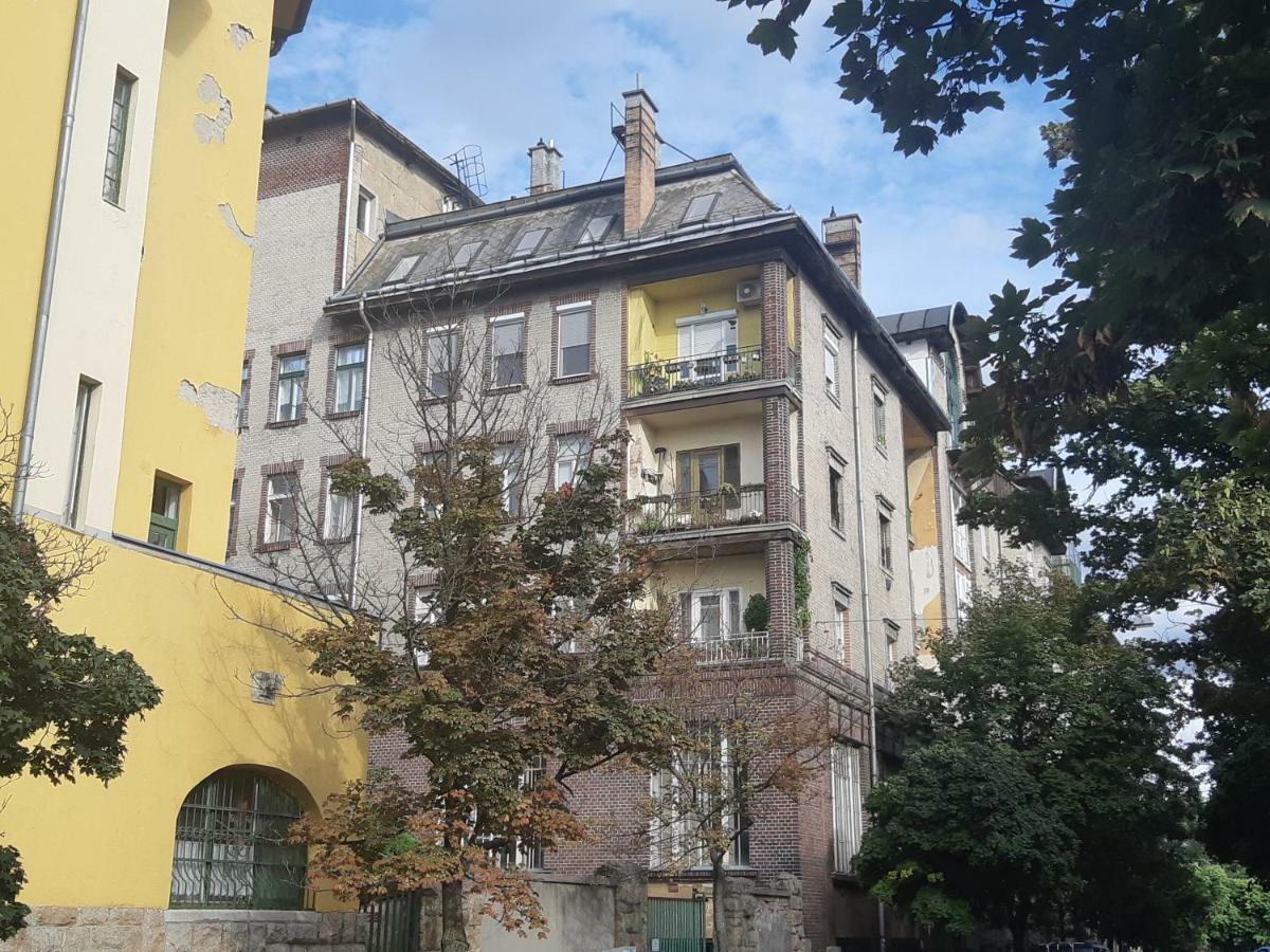 2 Bedroom Apartment Near Heroes Square Budapest Eksteriør bilde