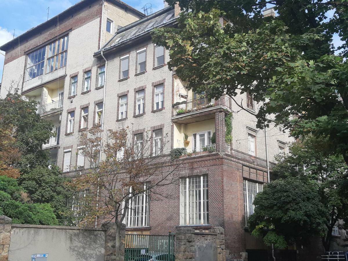 2 Bedroom Apartment Near Heroes Square Budapest Eksteriør bilde