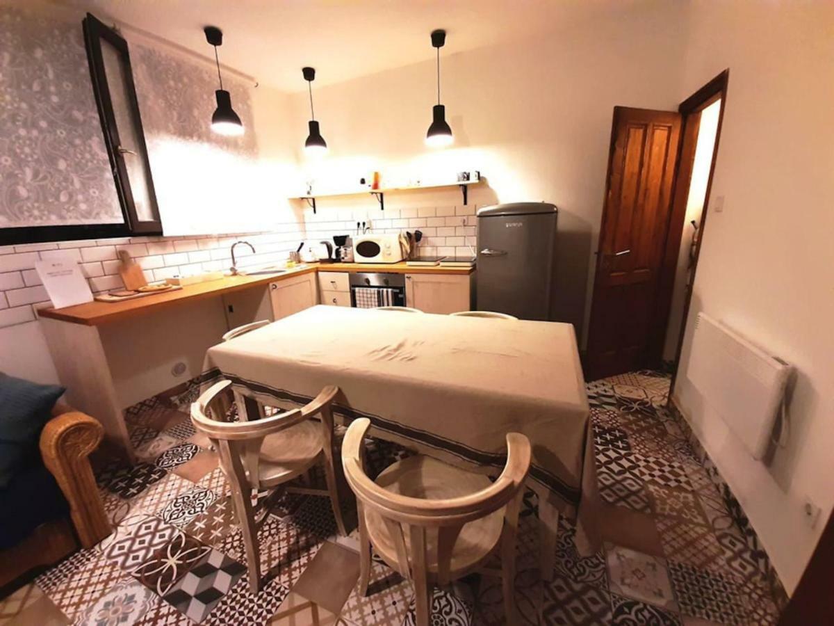 2 Bedroom Apartment Near Heroes Square Budapest Eksteriør bilde