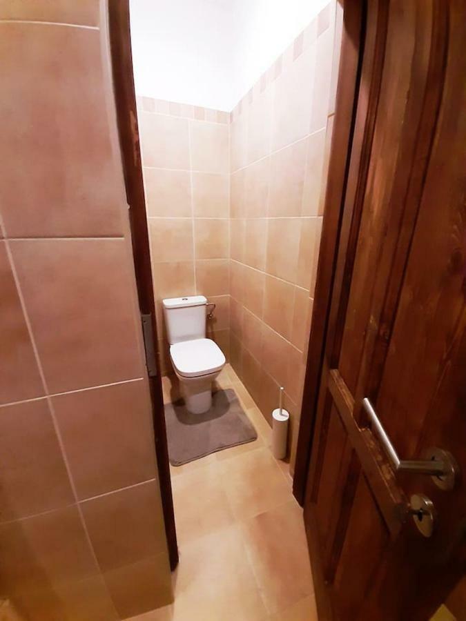 2 Bedroom Apartment Near Heroes Square Budapest Eksteriør bilde