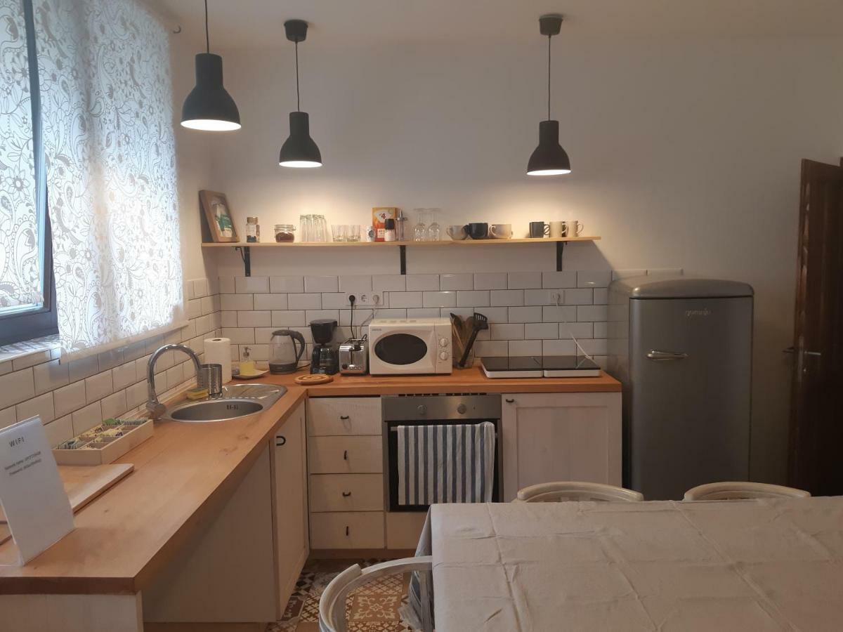 2 Bedroom Apartment Near Heroes Square Budapest Eksteriør bilde